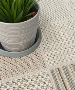 Buitenkleed geblokt - Lyra crème/multi - close up, thumbnail Buitenkleed geblokt - Lyra crème/multi - close up, thumbnail