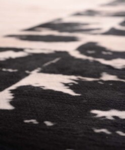 Wasbare loper - Rosalie wit/zwart - close up, thumbnail Wasbare loper - Rosalie wit/zwart - close up, thumbnail