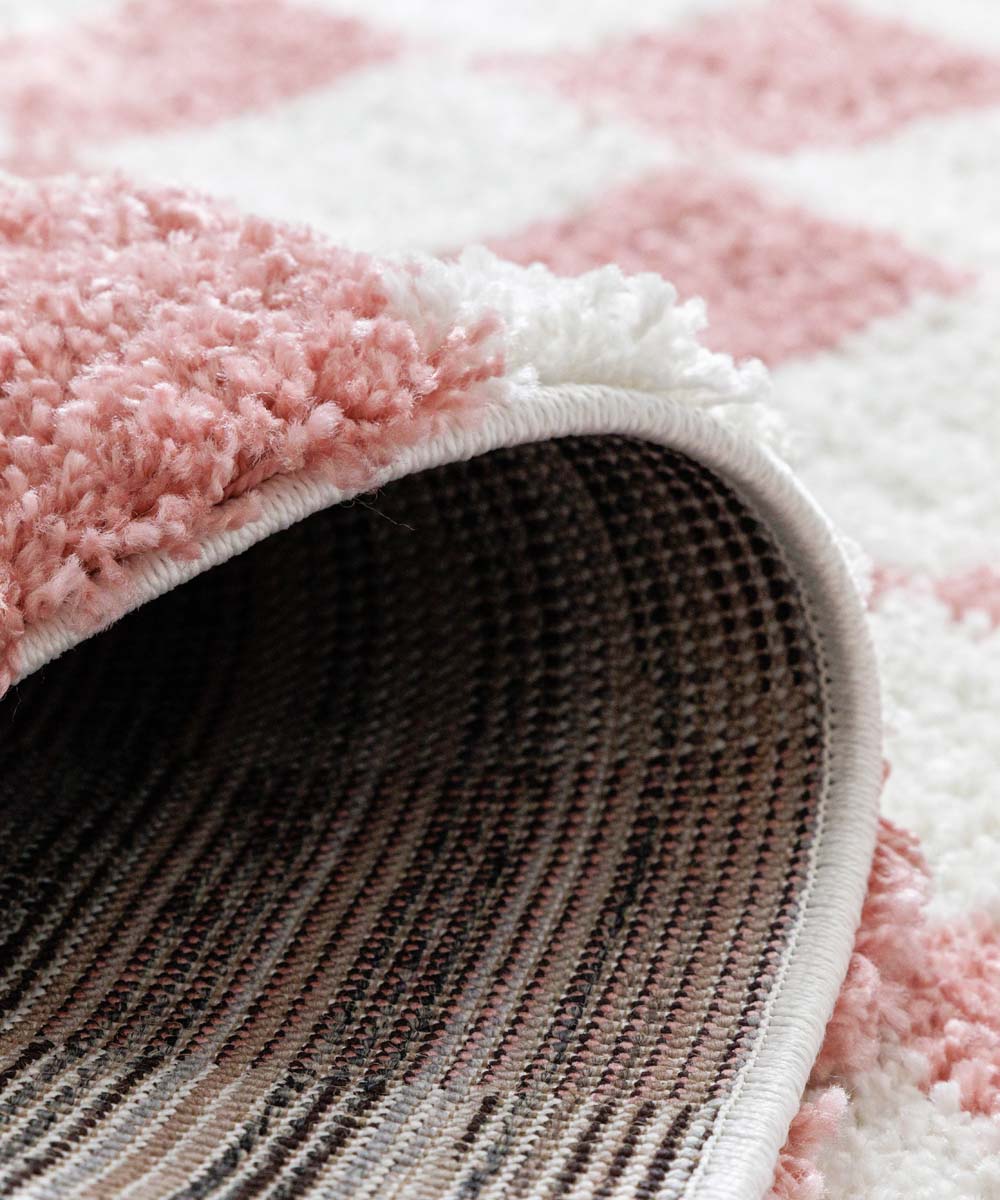 Checkerboard vloerkleed - Check ivoor/roze - close up Checkerboard vloerkleed - Check ivoor/roze - close up