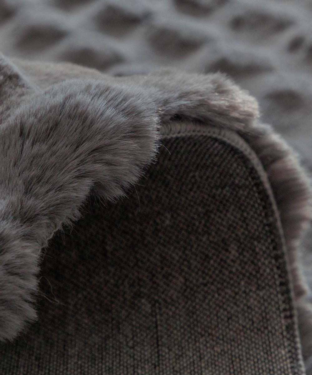 Fluffy vloerkleed - Cloud grijs - close up Fluffy vloerkleed - Cloud grijs - close up