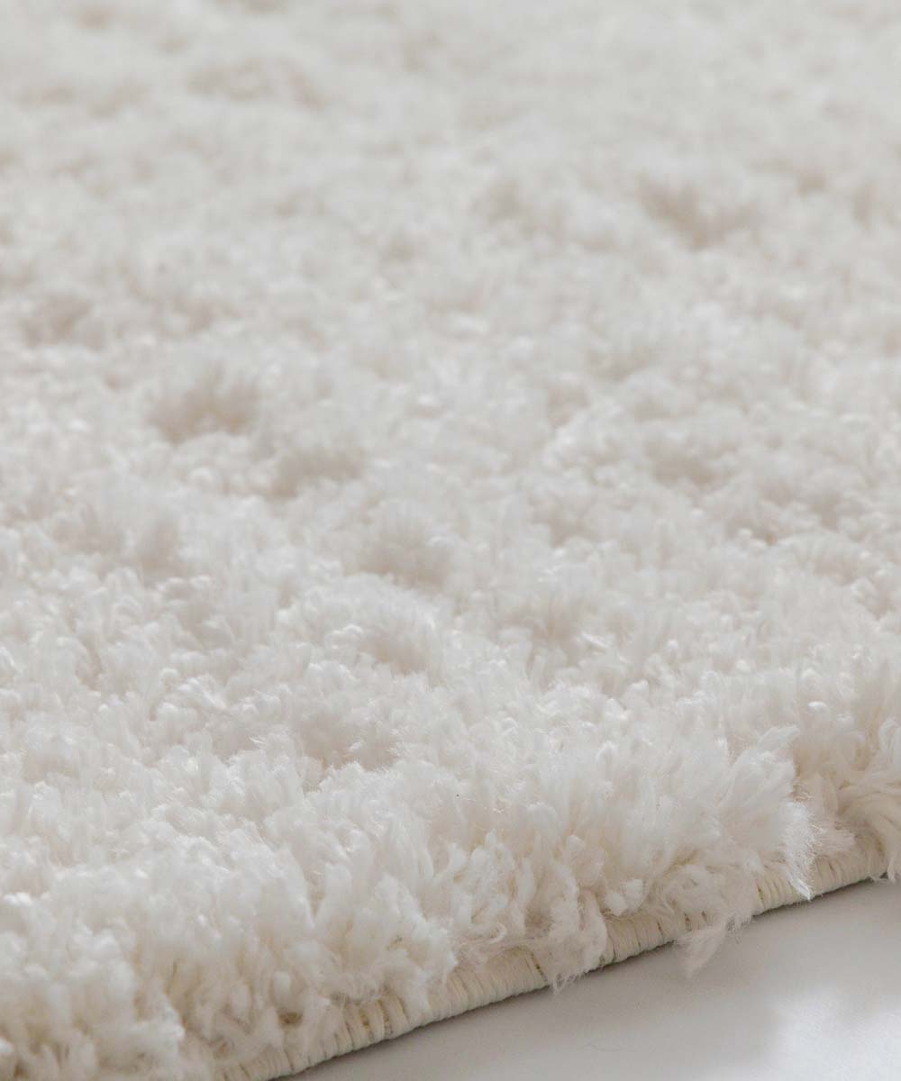 Hoogpolige loper - Cozy Shaggy wit - close up Hoogpolige loper - Cozy Shaggy wit - close up