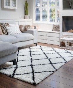 Hoogpolig vloerkleed ruiten Habitat - wit/zwart - sfeer Hoogpolig vloerkleed ruiten Habitat - wit/zwart - sfeer