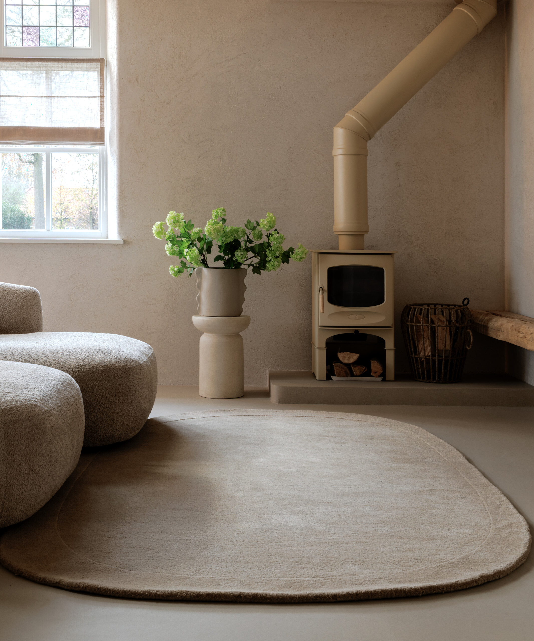 Organisch wollen vloerkleed - Flyt beige - sfeer Organisch wollen vloerkleed - Flyt beige - sfeer