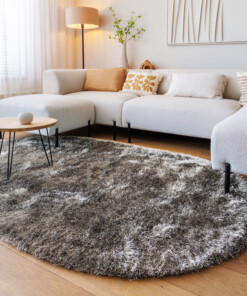 Ovaal hoogpolig vloerkleed velvet - Posh grijs - sfeer