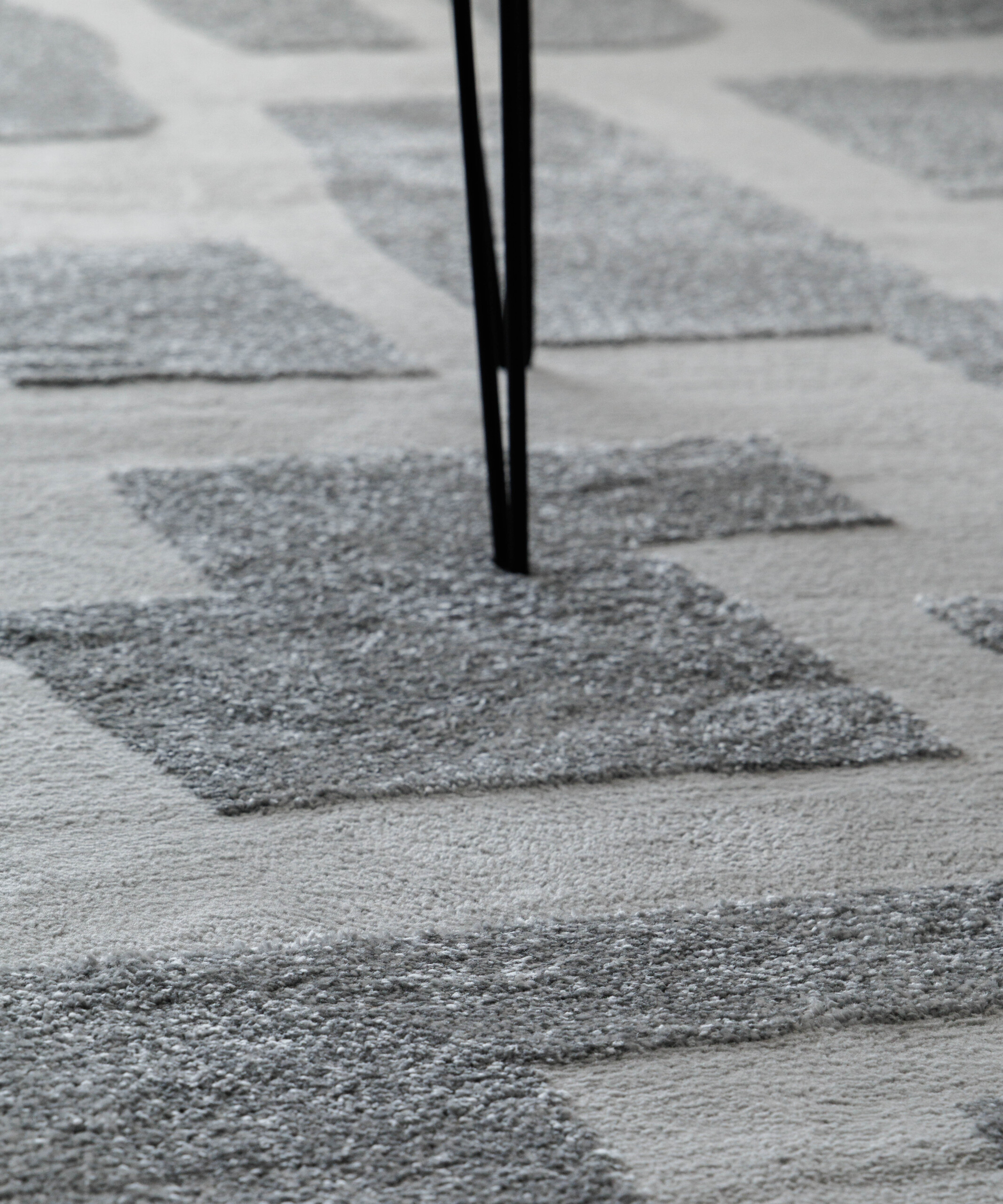 Rond vloerkleed Scandinavisch - Contour Stone grijs - close up Rond vloerkleed Scandinavisch - Contour Stone grijs - close up