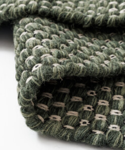 Wollen vloerkleed - Huldra groen - close up, thumbnail Wollen vloerkleed - Huldra groen - close up, thumbnail