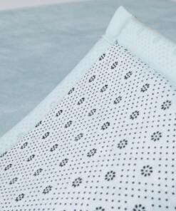 Speelkleed vierkant - Pluffy lichtblauw - close up