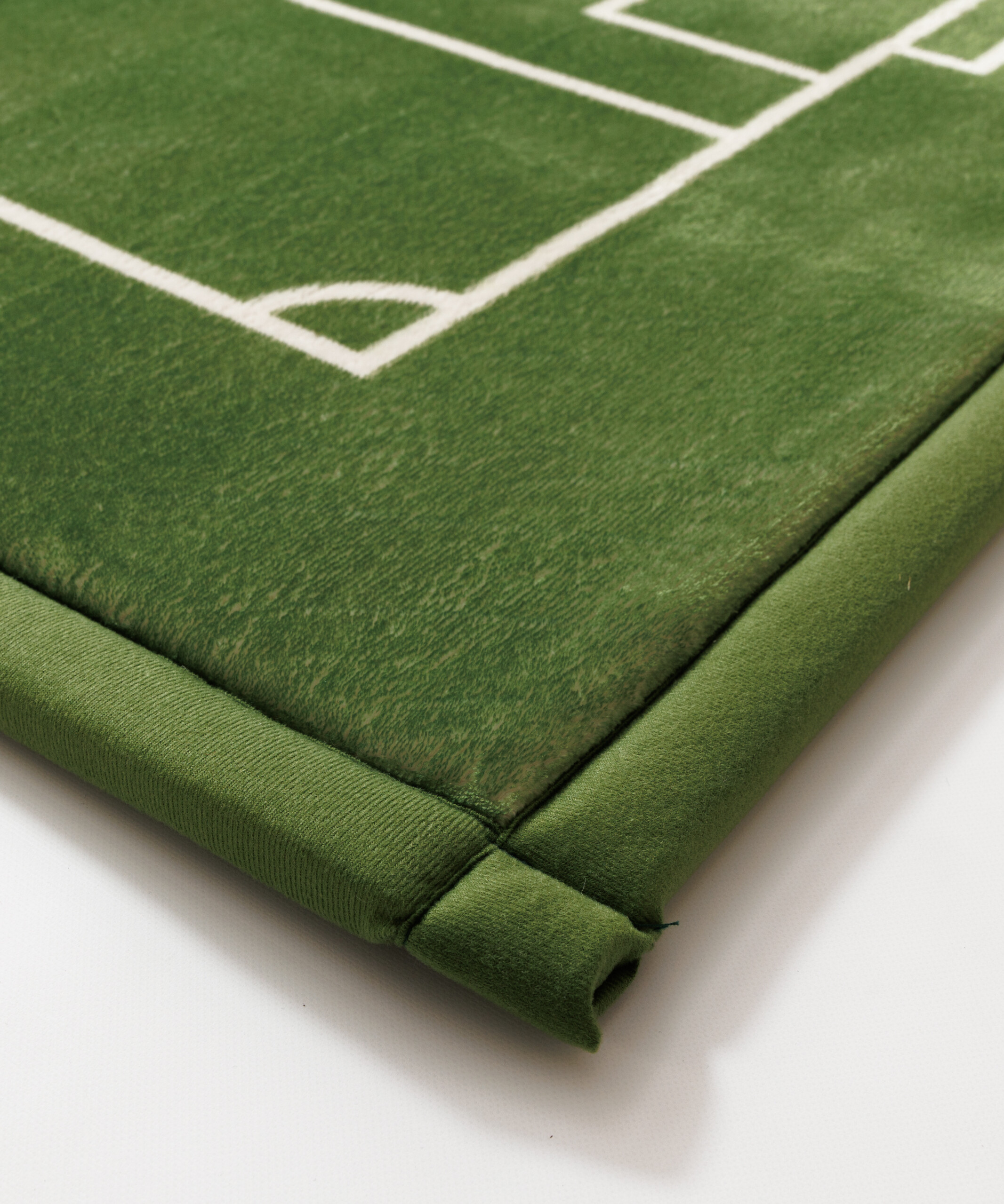 Speelkleed - Pluffy Soccer Field groen - close up Speelkleed - Pluffy Soccer Field groen - close up