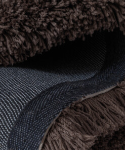 Organisch vloerkleed Shaggy - Sveve bruin - close up, thumbnail