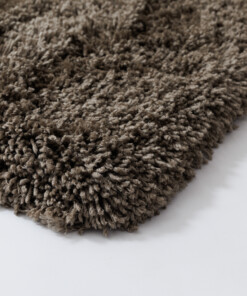 Shaggy vloerkleed - Sveve taupe - close up, thumbnail Shaggy vloerkleed - Sveve taupe - close up, thumbnail